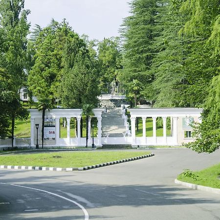 Legends Tskaltubo Spa Resort Dış mekan fotoğraf