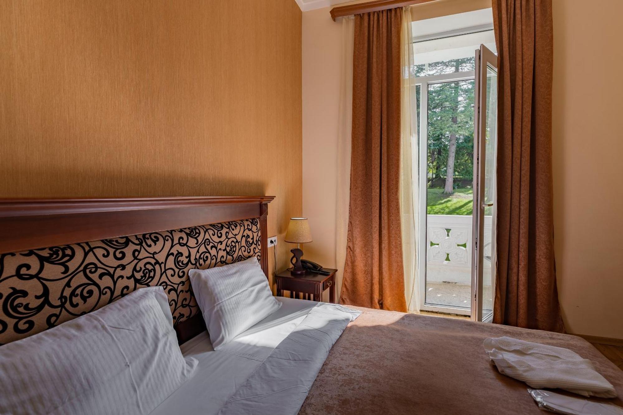 Legends Tskaltubo Spa Resort Dış mekan fotoğraf