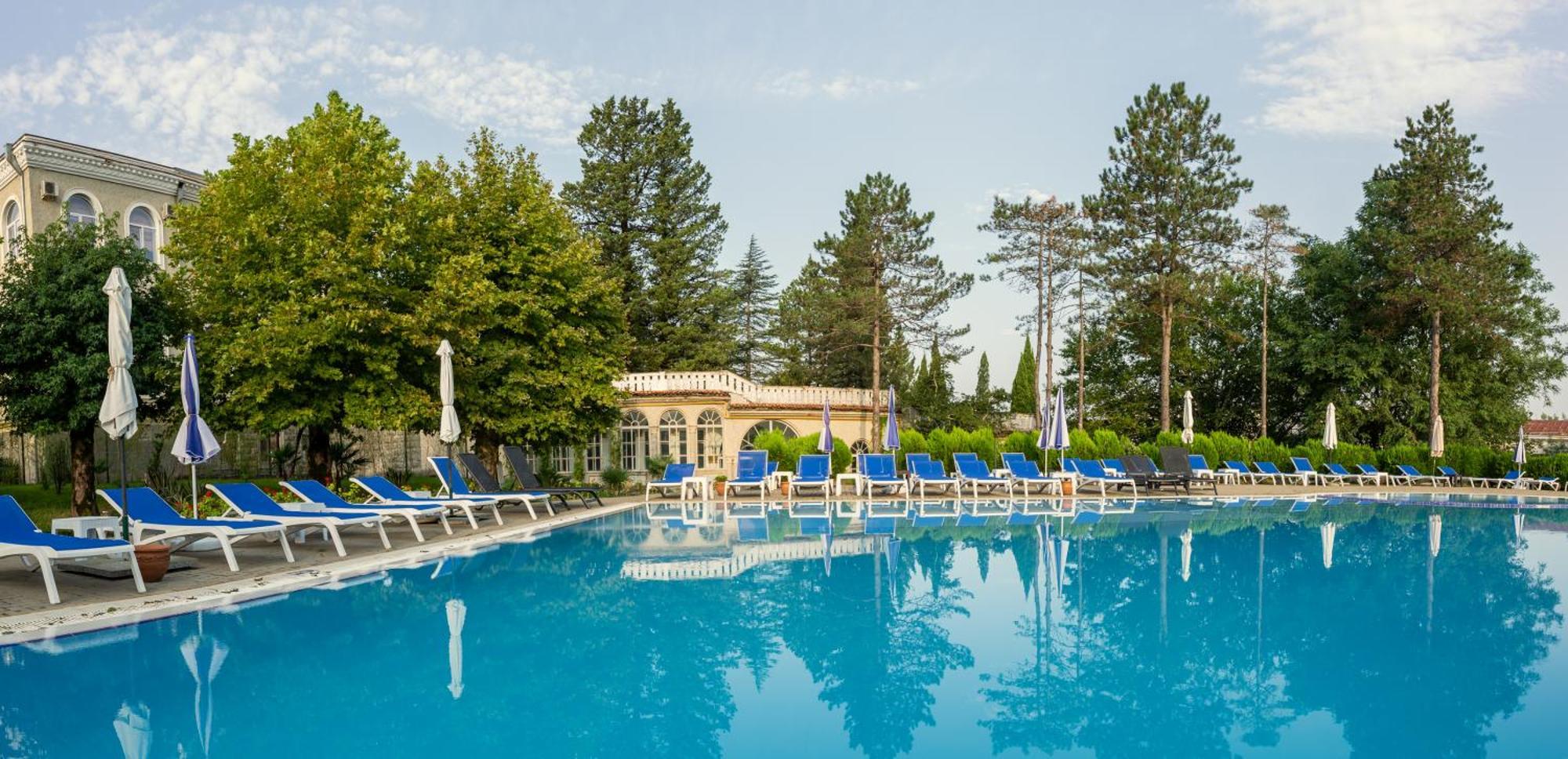 Legends Tskaltubo Spa Resort Dış mekan fotoğraf