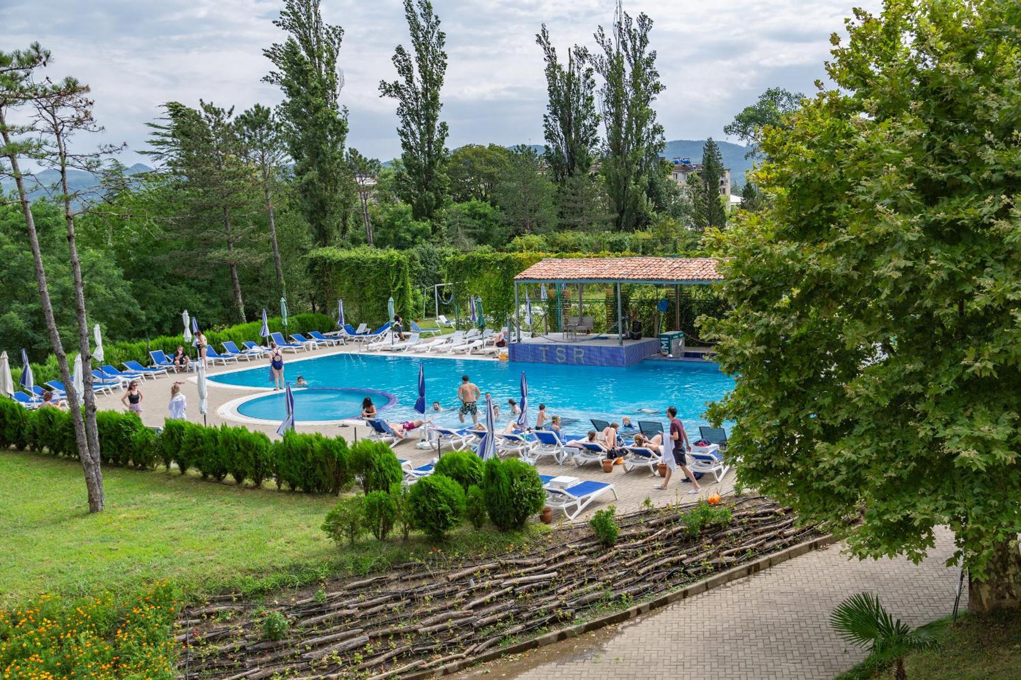 Legends Tskaltubo Spa Resort Dış mekan fotoğraf