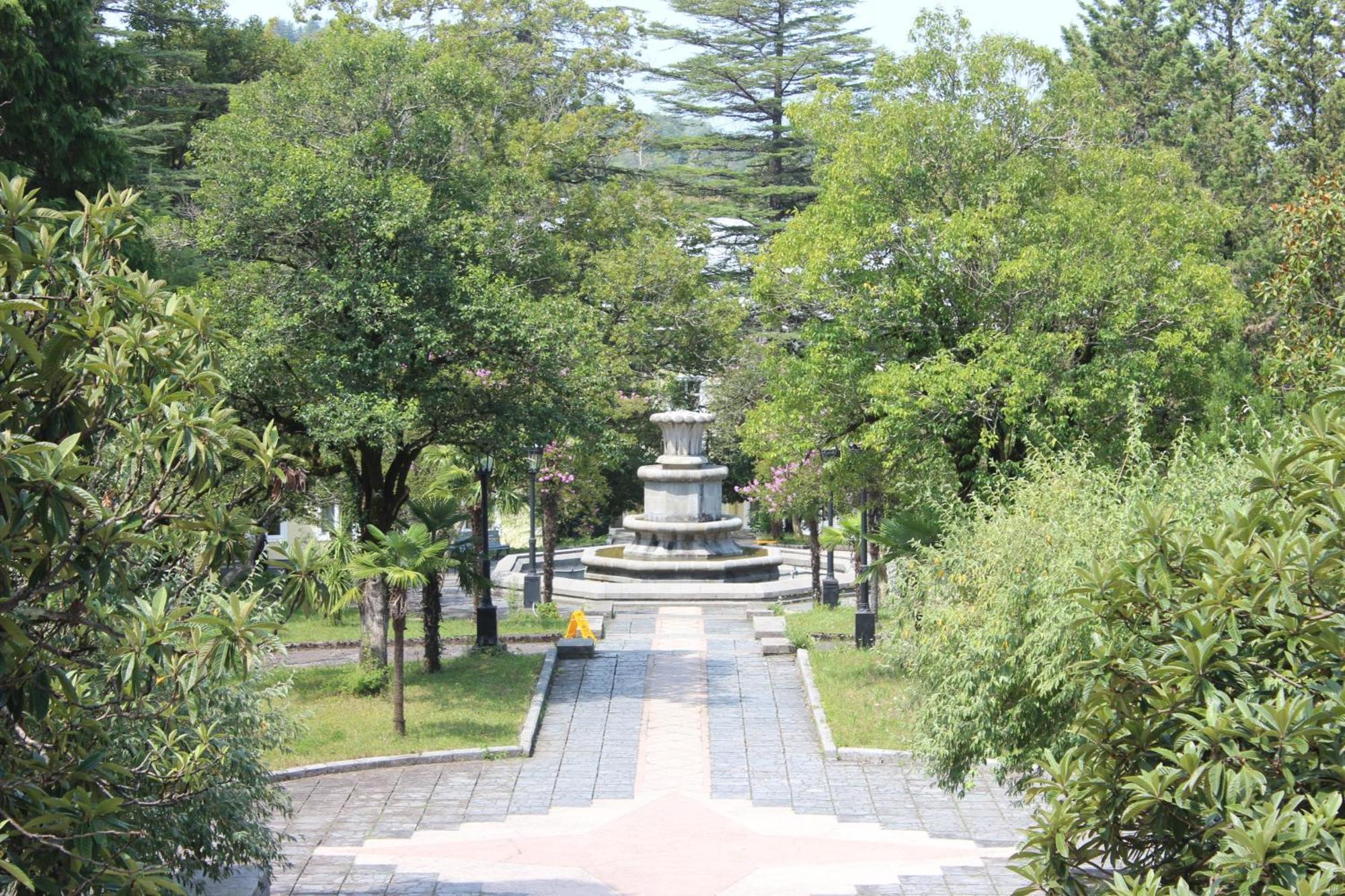 Legends Tskaltubo Spa Resort Dış mekan fotoğraf